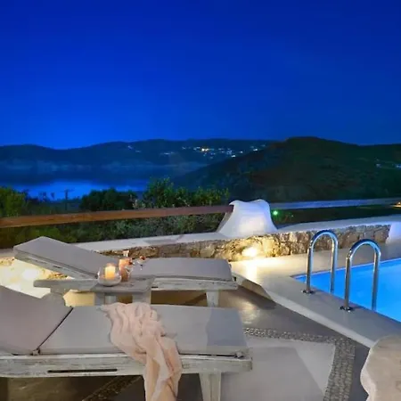 Panormos Escape Dreamy Coastal Villa *